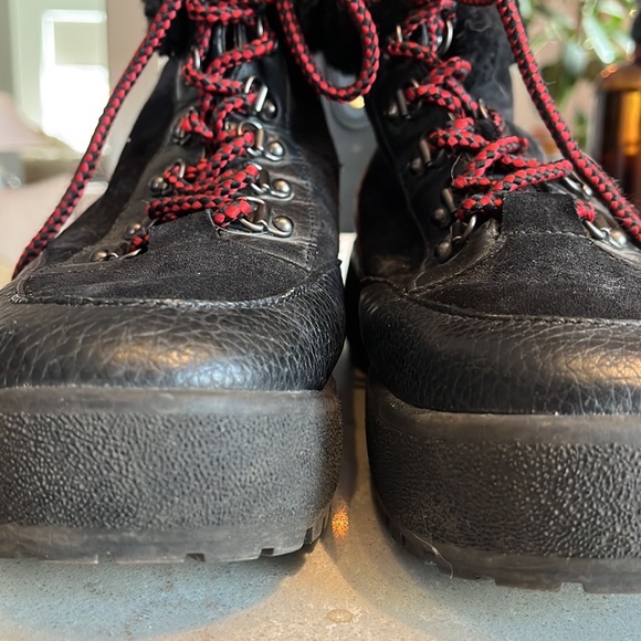 EUC Coach winter boots - Picture 7 of 7
